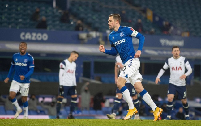 加盟中超初 加盟中超初